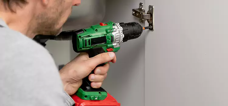 Commercial Door Hinge Repair New Braunfels